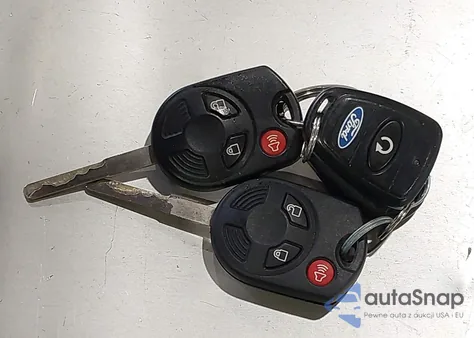 2017 Ford Escape Se из США, поврежденный, VIN 1FMCU0G95HUE79327